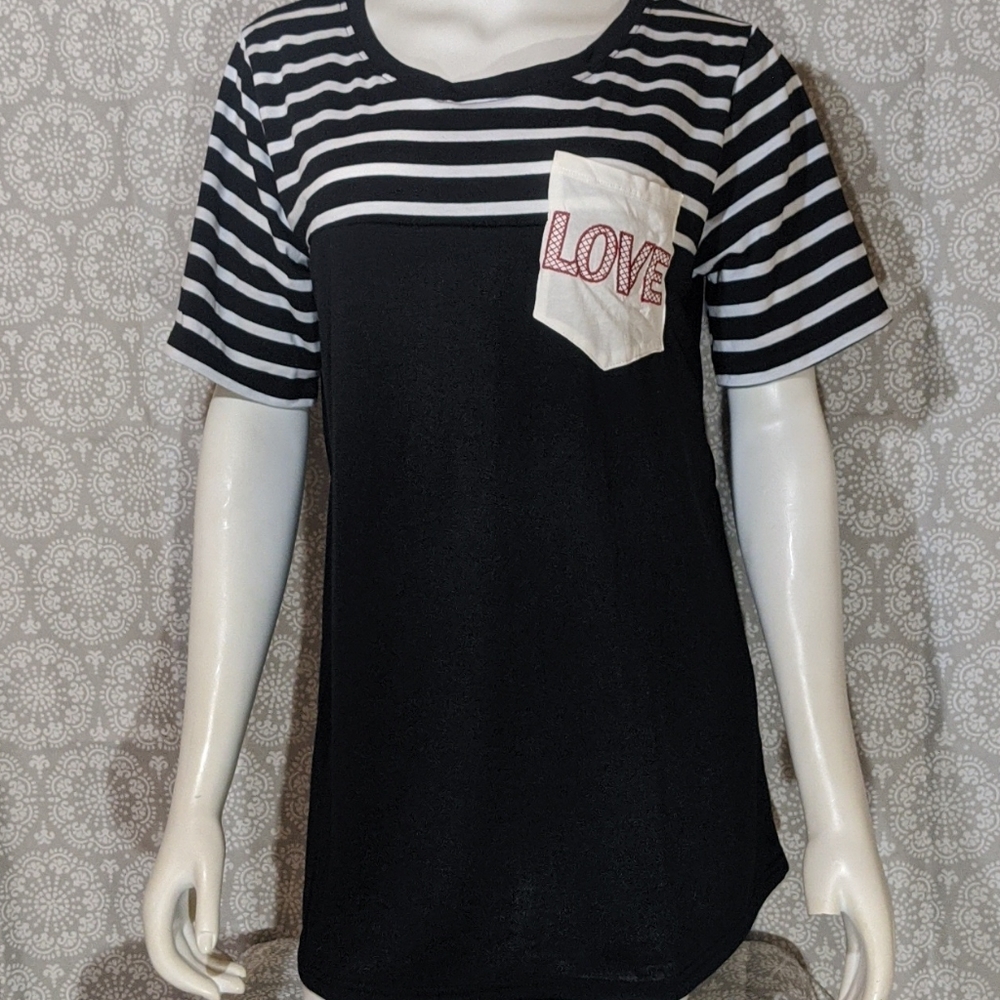 Love Pocket Tee
